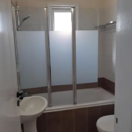 Апартаменты Beautiful Near In Larnaca *