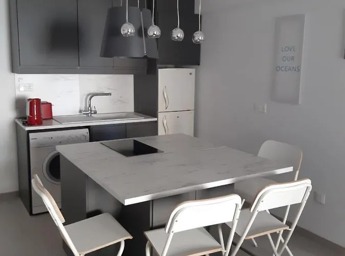 Beautiful Near In Larnaca Apartment Scala