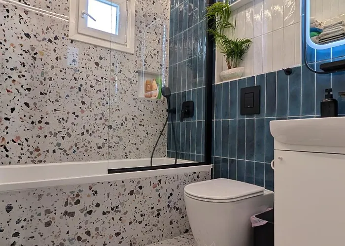 Beautiful Near In Larnaca * Scala